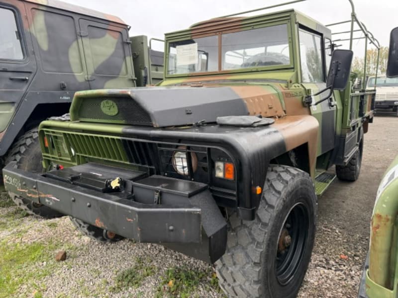 VLRA ACMAT 4X4