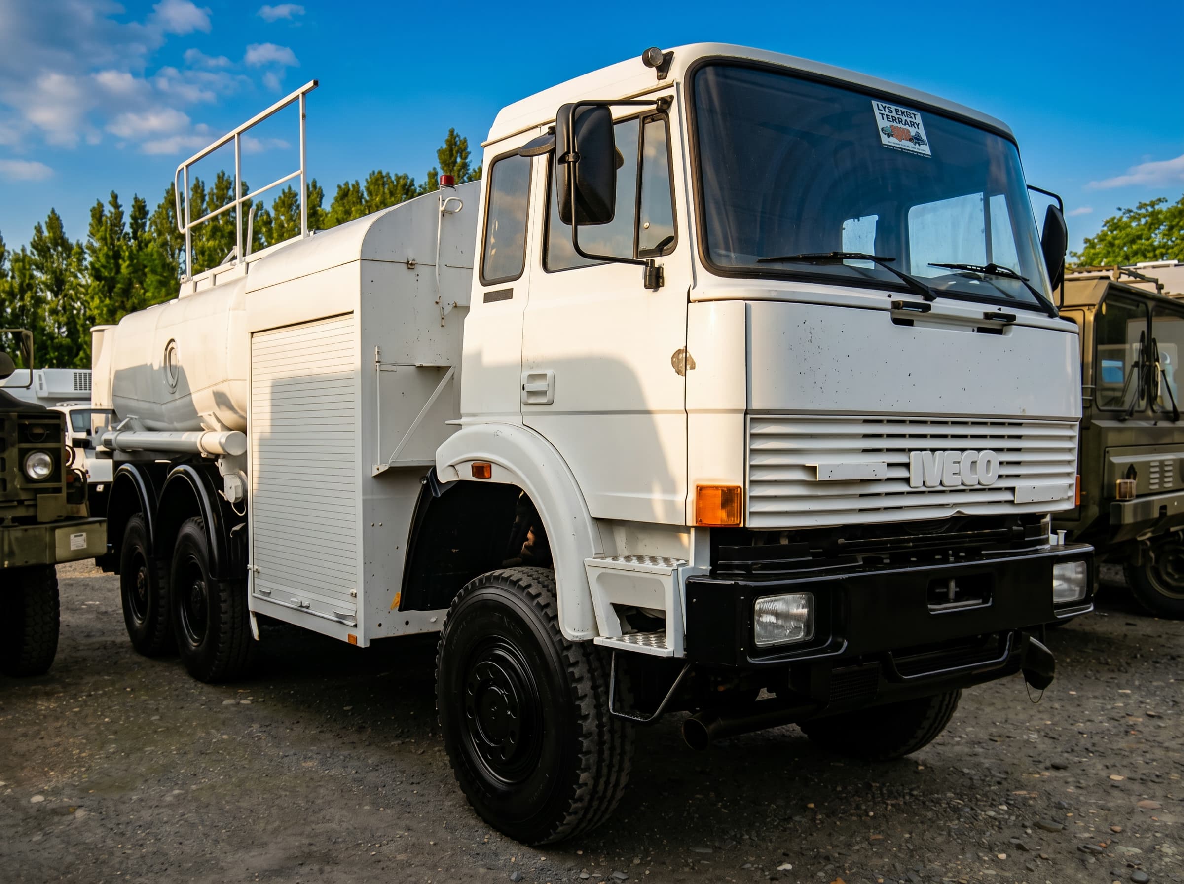 IVECO 6X6 CITERNE 8 000 LITRES