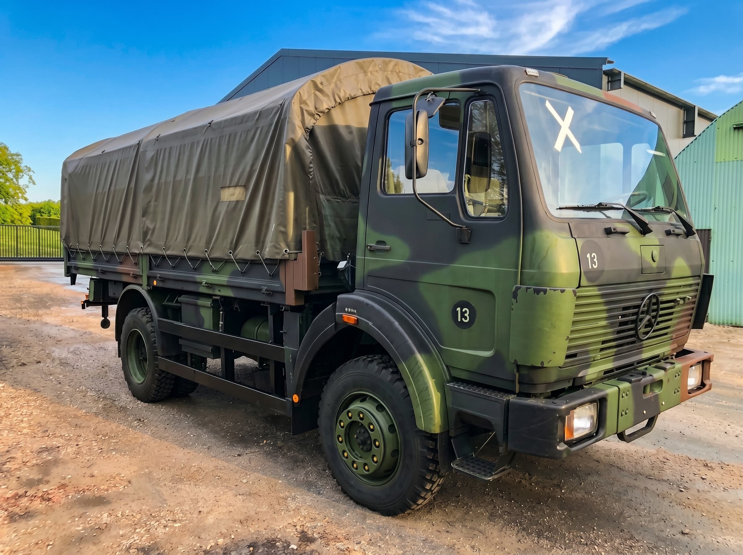 MERCEDES 1017 AK 4X4