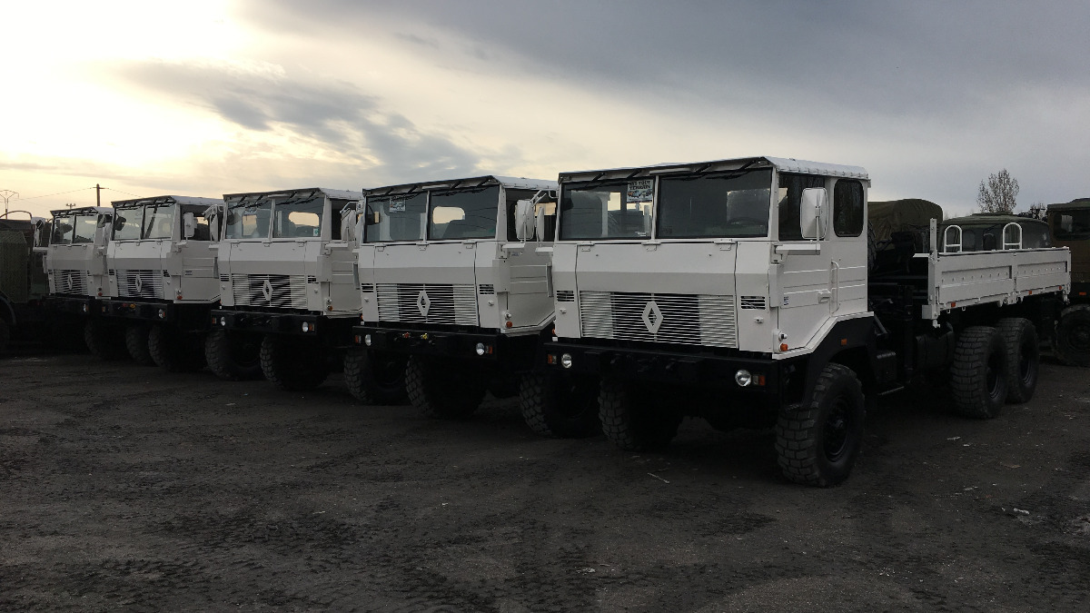 6 camions ex-armée pour une mine d'or au Mali