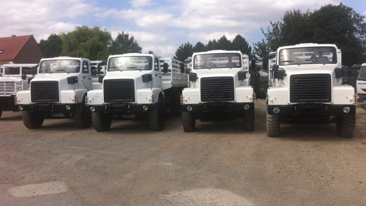 3 Toyota Land Cruiser HZJ pour une ONG au Congo-Brazzaville