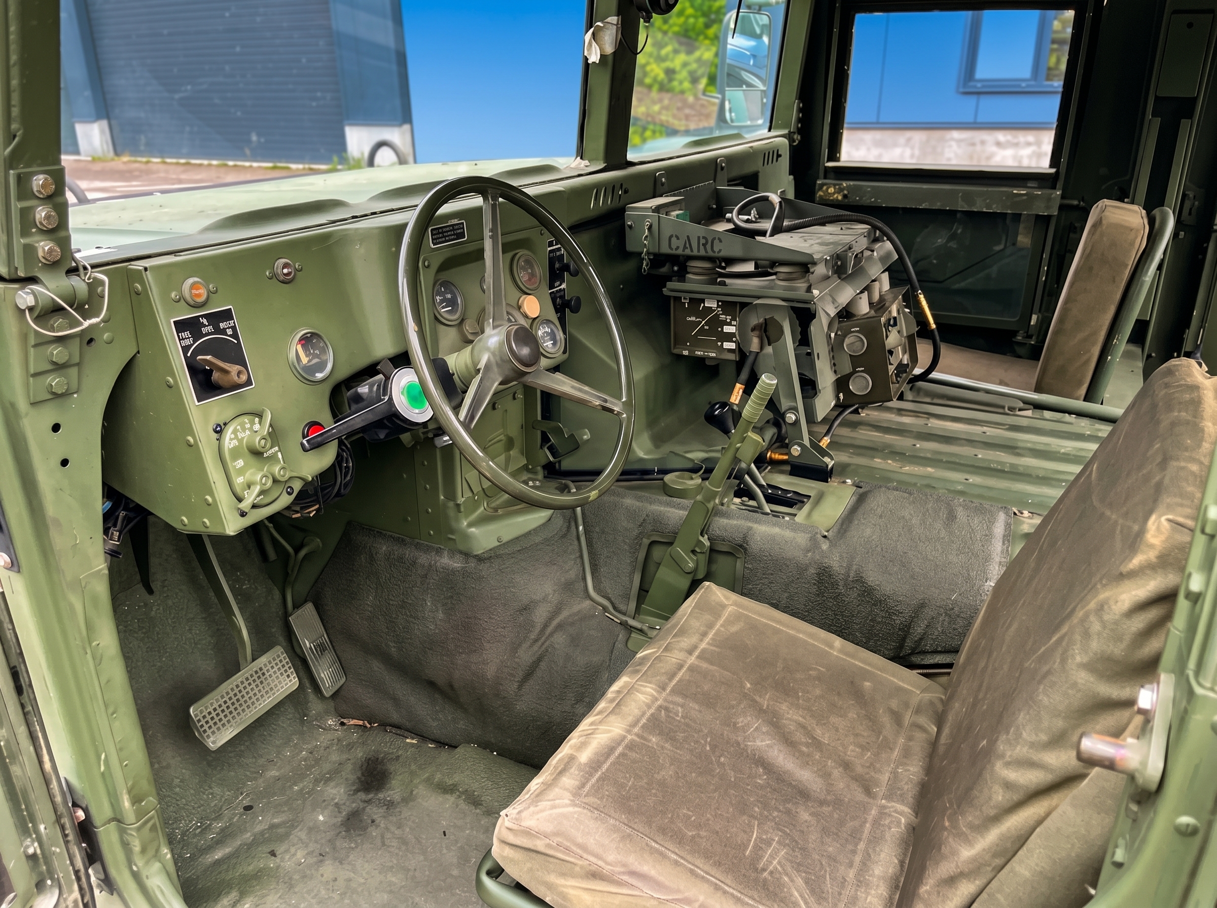 HMMWV M998