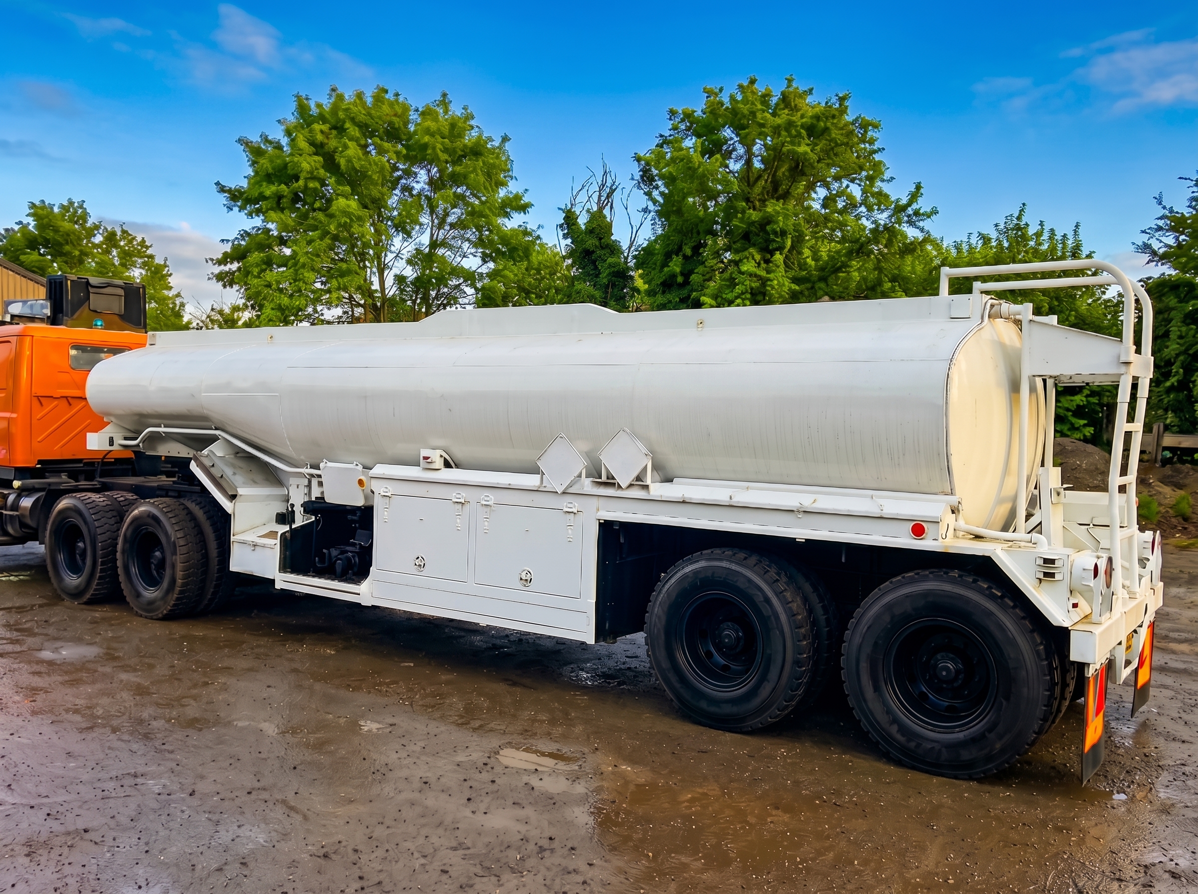 SEMI REMORQUE CITERNE 20 000 LITRES