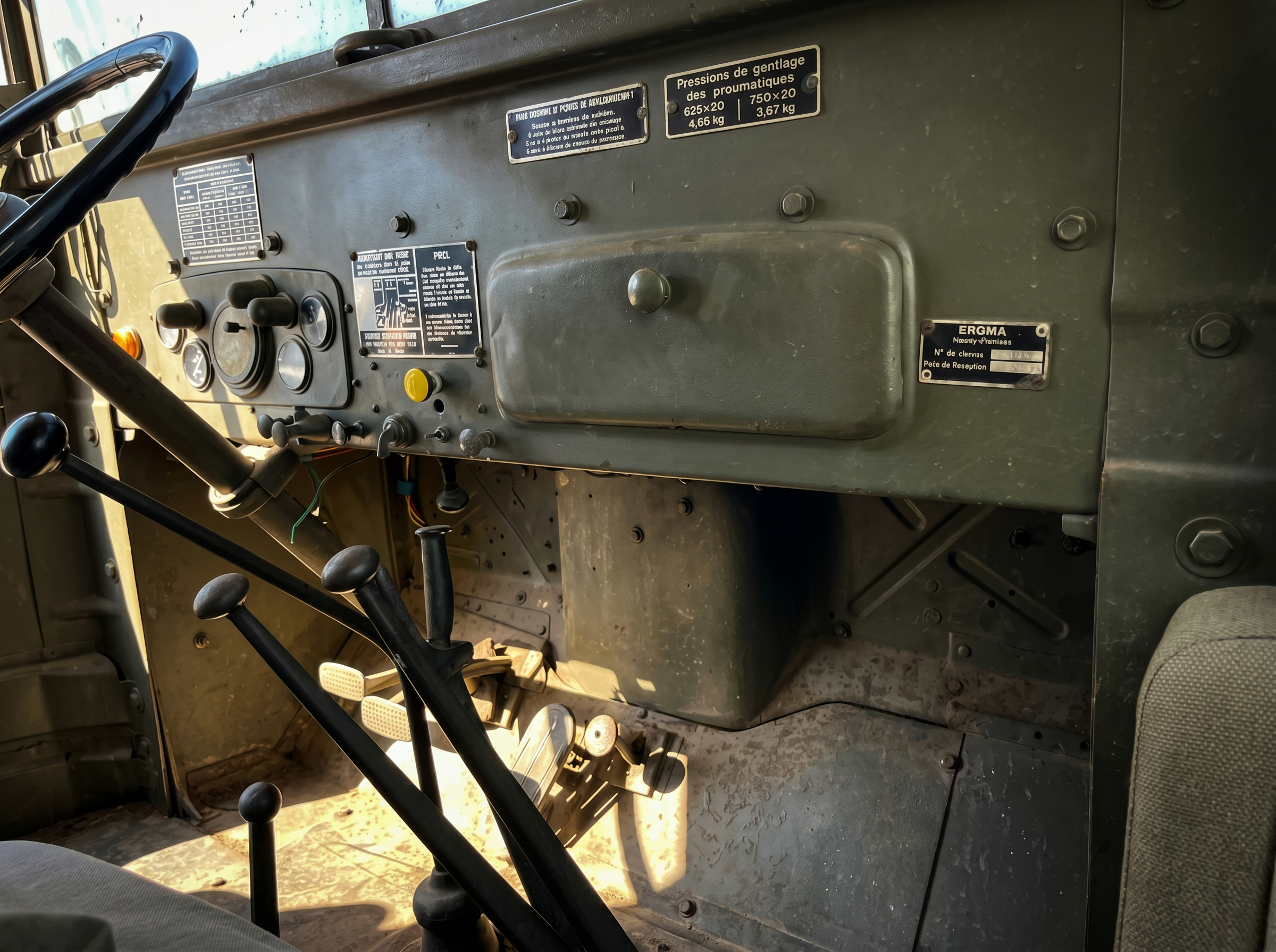 GMC CCKW 352 LOT 7